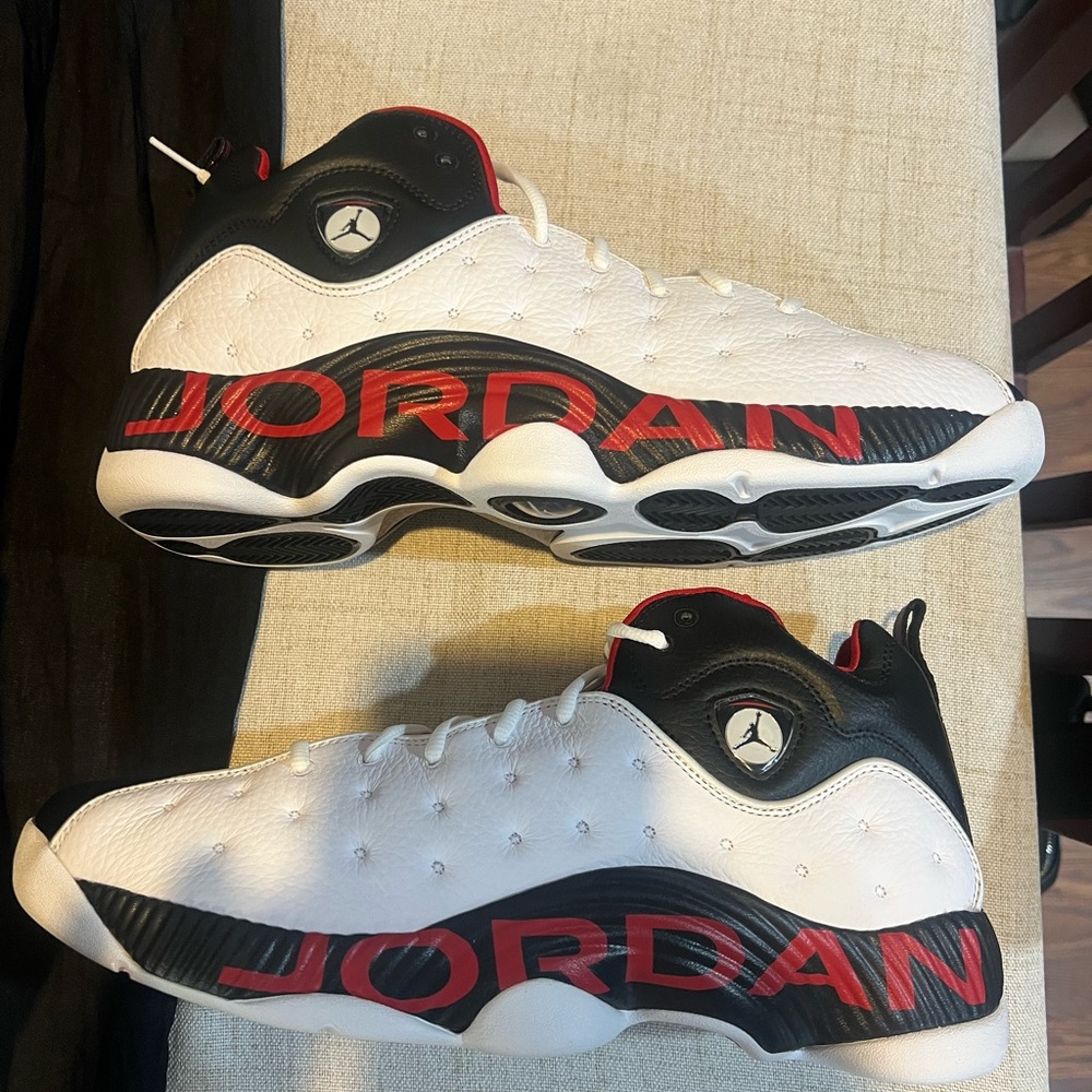 Jordan team 2 size 14